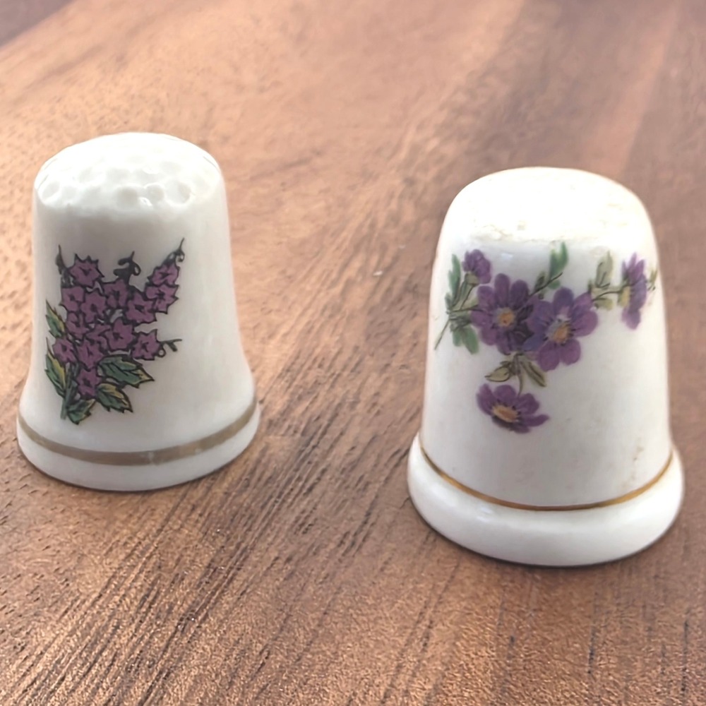 VTG Ashleydale Bone China England Thimbles Floral Purple Flowers Collectible Set